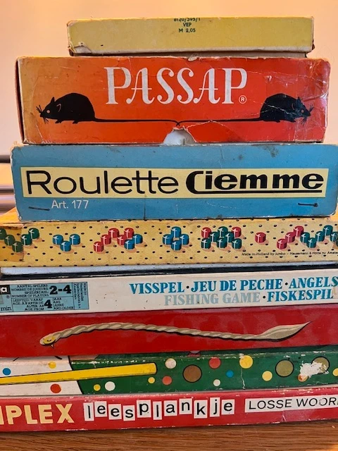 8, super leuke. spelletjes van vroeger (ook echt oud)