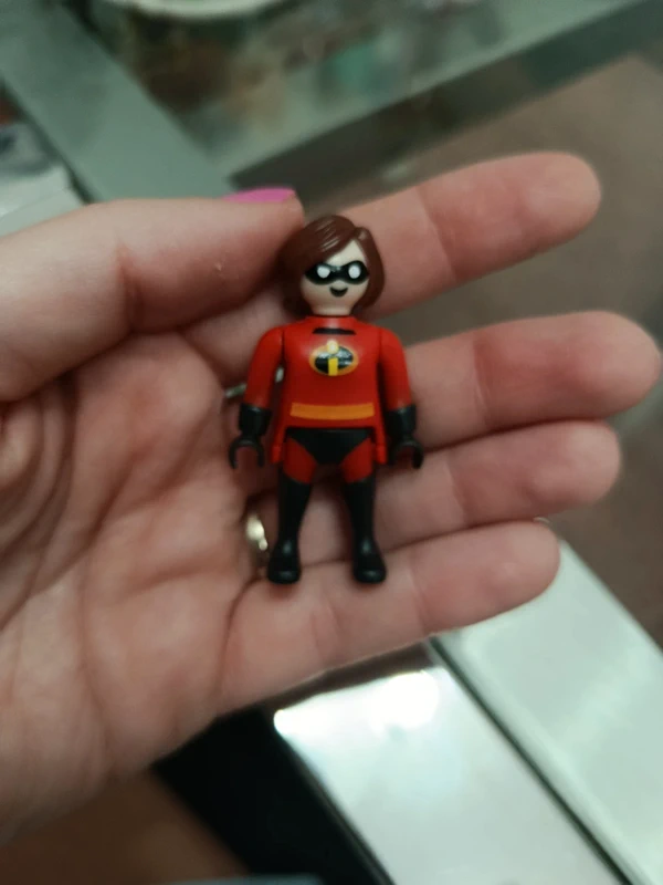 Figura kinder disney