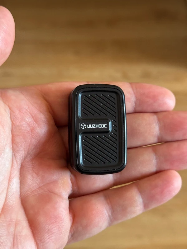 Juzhedc Armor Slider Fidget