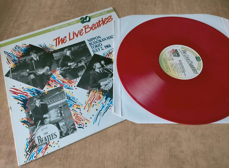 Beatles- Nippon Budokan Hall 1966 ( Red vinyl)