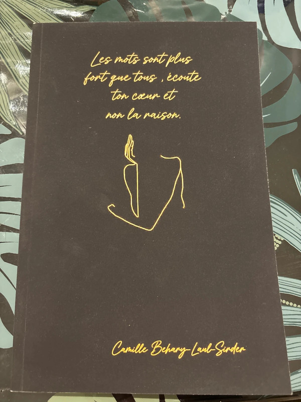 Livre recueil de poèmes