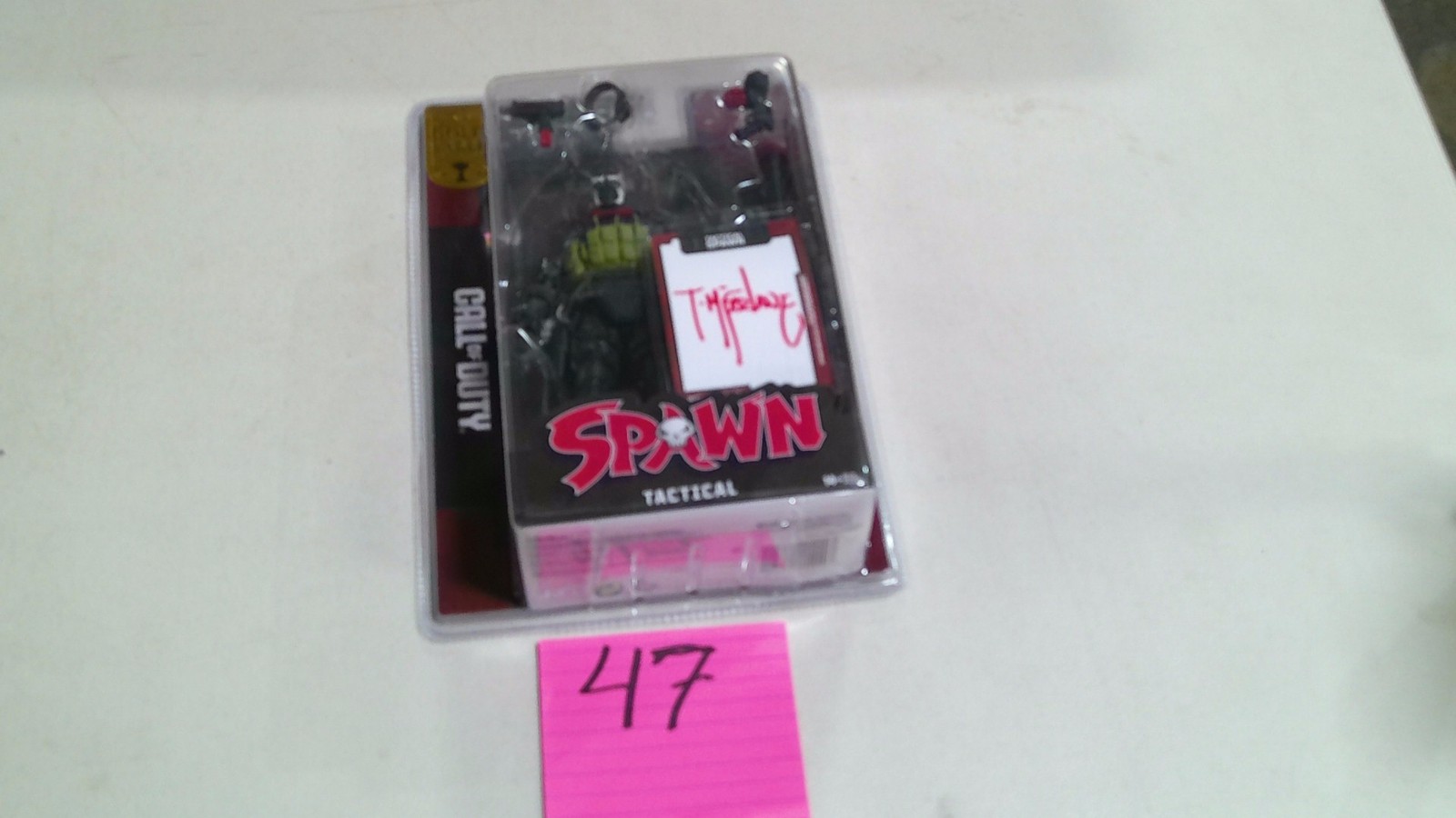 Modellino McFarlane Toys Tactical Spawn Pawn 7 pollici giocattolo multicolore nuovo in scatola