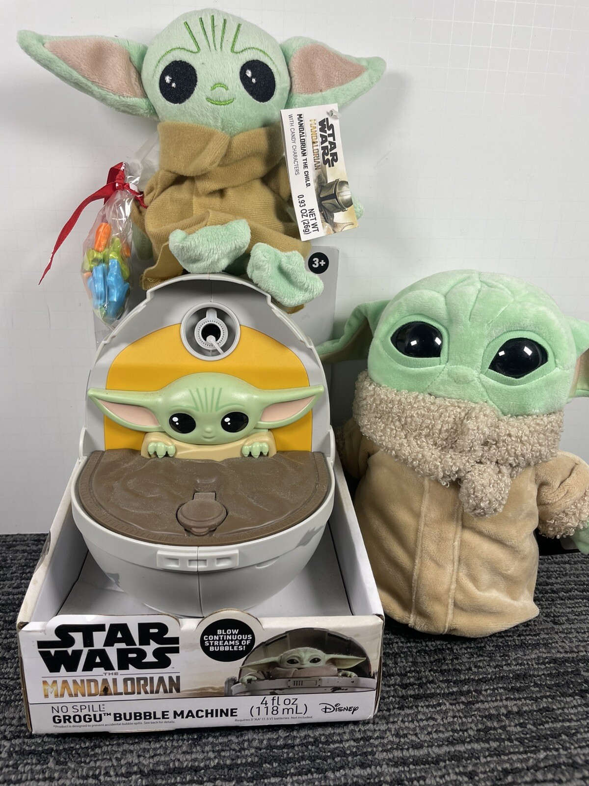 🔥 Lotto di 3 • Star Wars Grogu • The Mandalorian Bubble Machine & Plush X 2 bambini