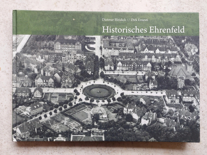 Historisches Ehrenfeld Bochum tief im Westen R 56-3