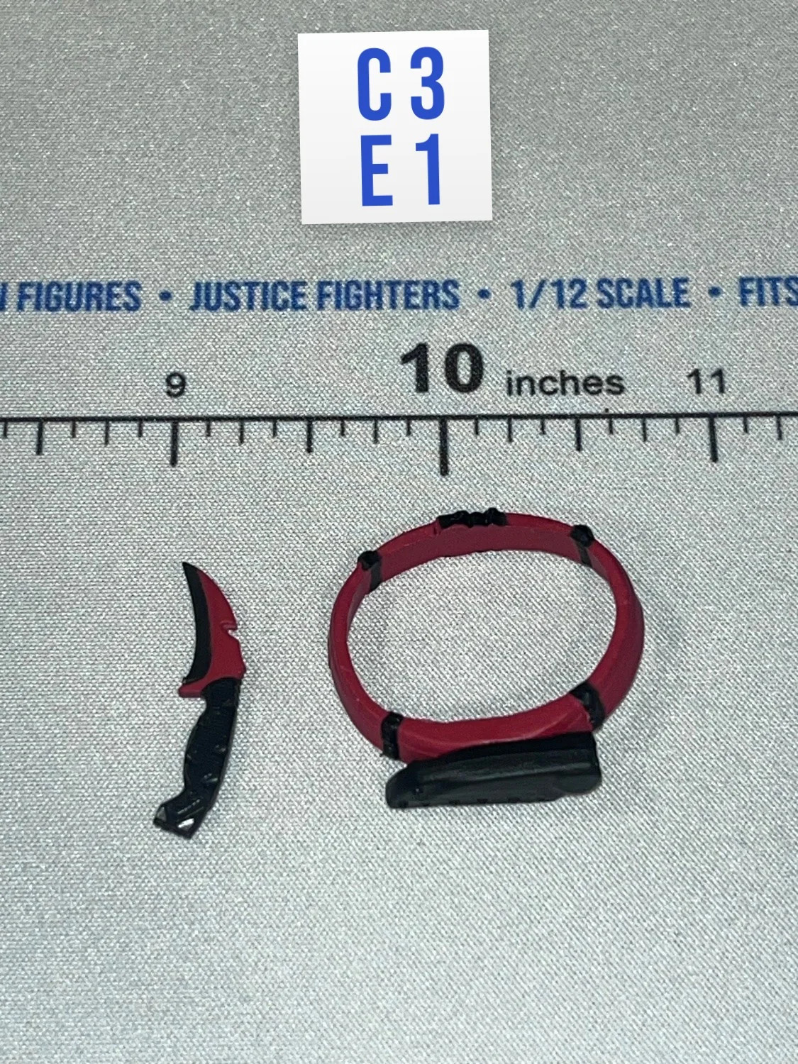 1/12 Scale Knife and Female Belt Holster - Pandora Exclusive (Black) Valaverse