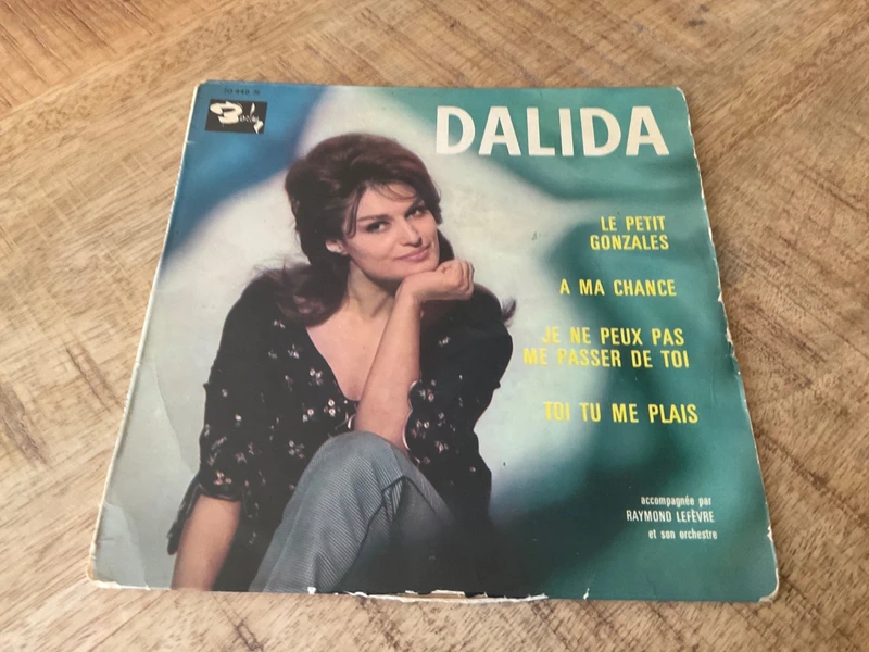 45 tours Dalida - Le petit Gonzales