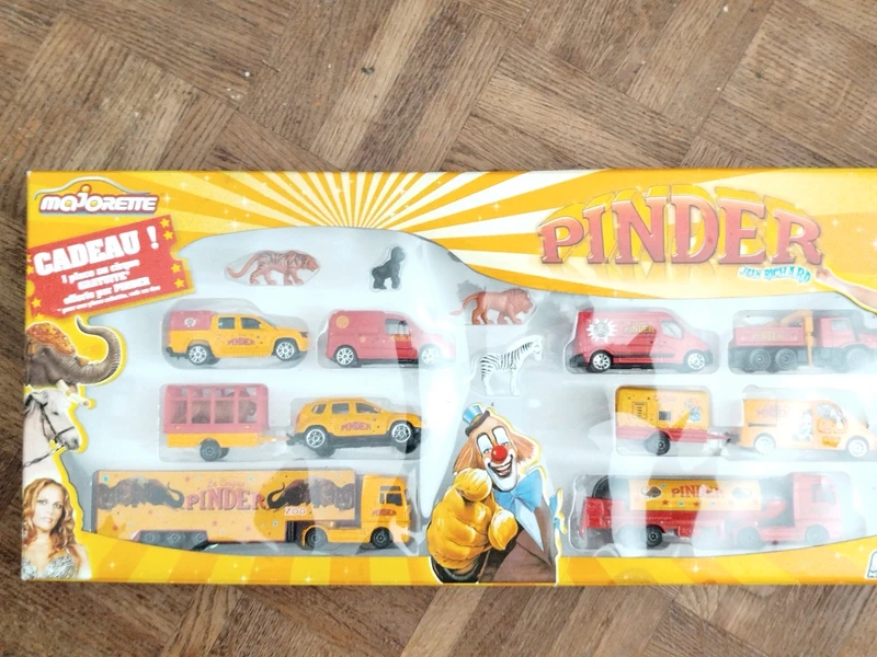 Coffret majorette cirque Pinder 1/43