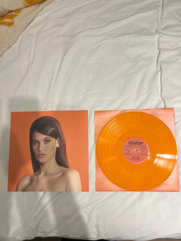 Sienna Spiro the visiter vinyl