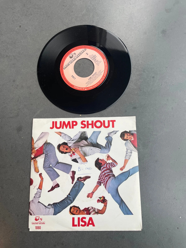 Lisa - Jump Shout