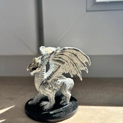 Giovane Drago Bianco D&D