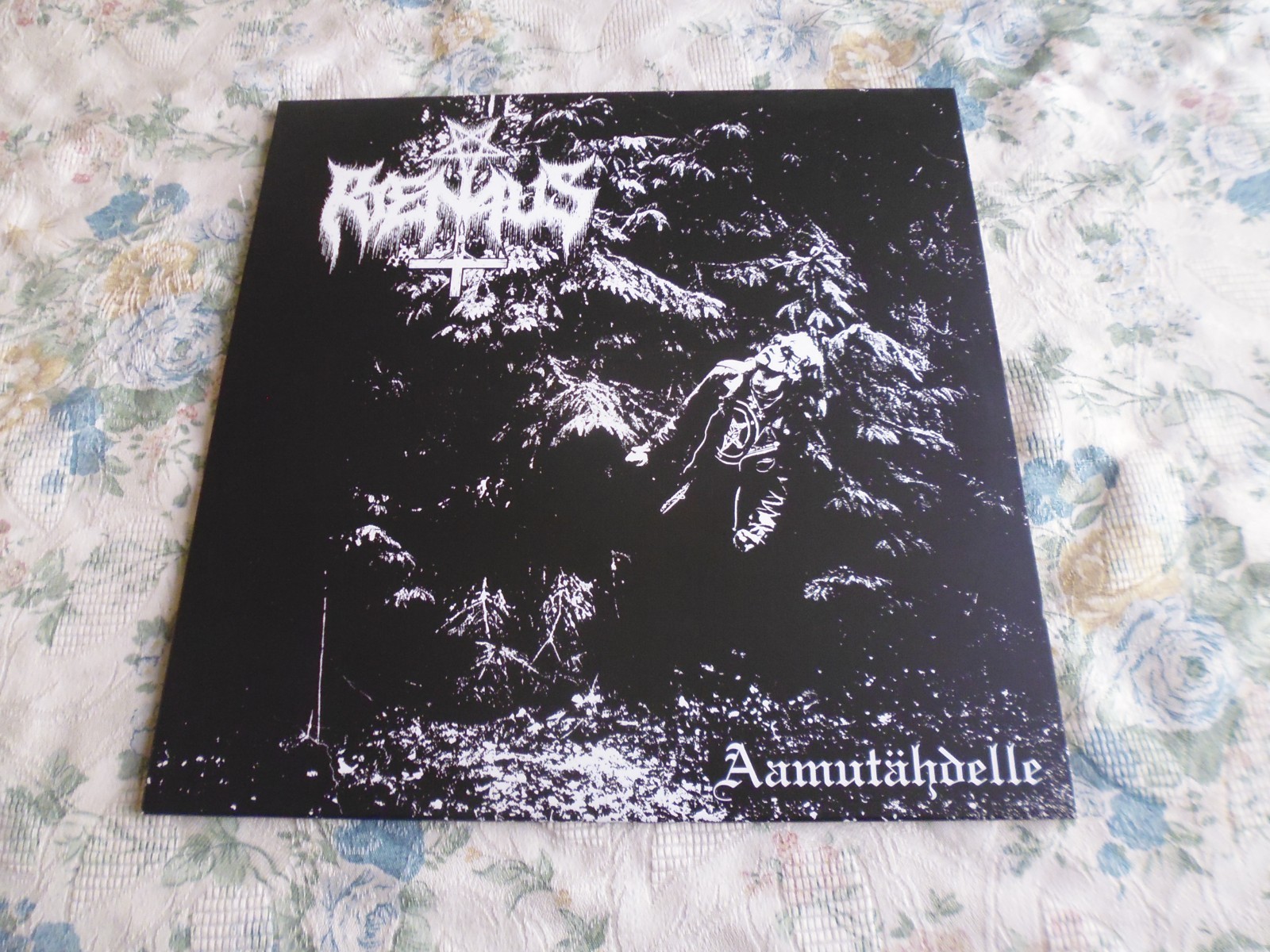 Rienaus – Aamutähdelle Black Vinyl , Limited Edition