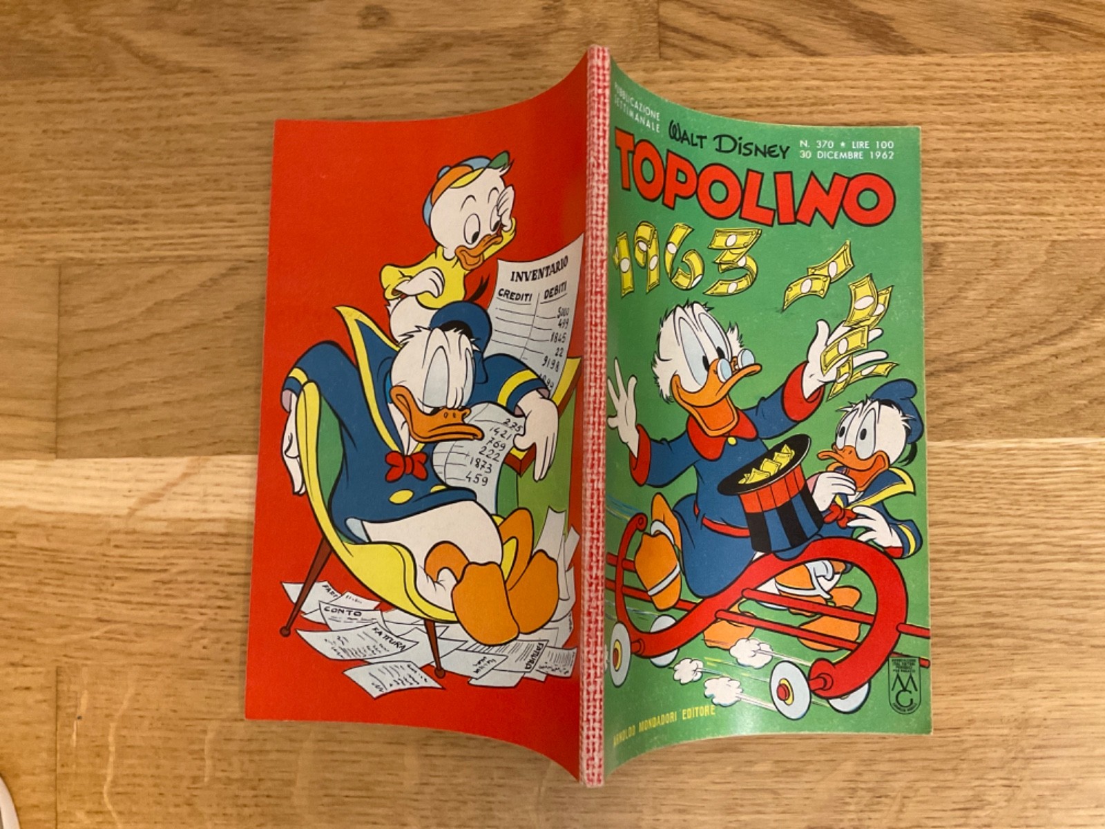 TOPOLINO LIBRETTO N.370 MONDADORI DISNEY 1962  CON BOLLINO E FIGURINE