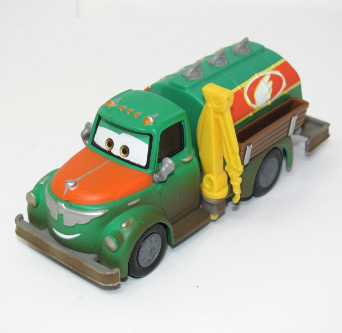 Disney Pixar Planes 1:55 Chug Fuel Tanker Camion Giocattolo 4,25" Diecast Auto Mattel