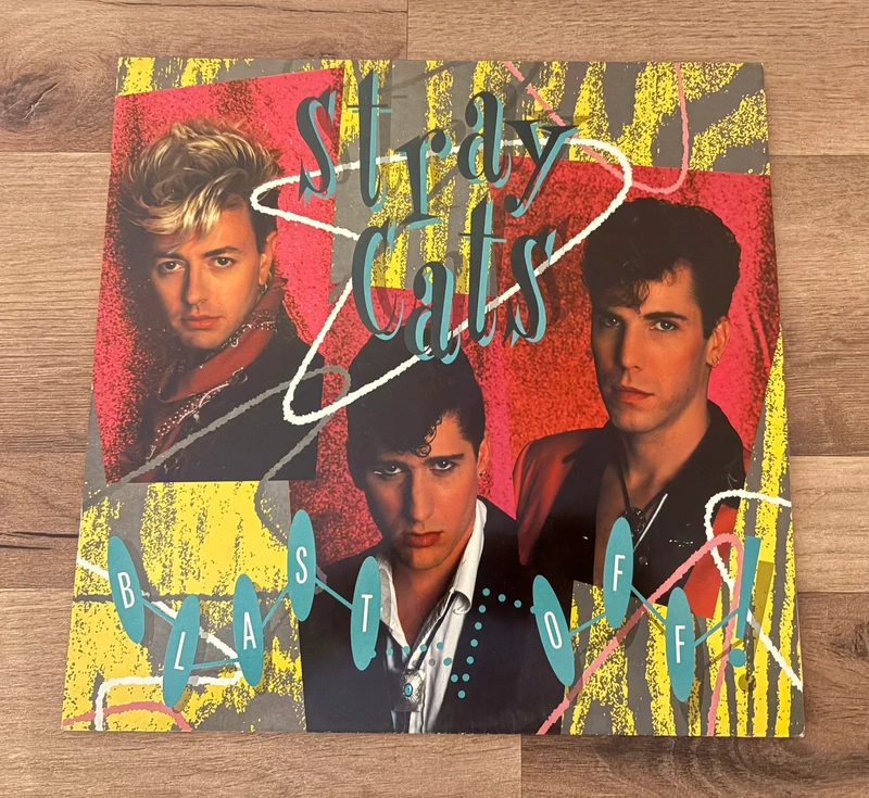Disque vinyle / LP / 33 Tours - Stray Cats : Blast Off