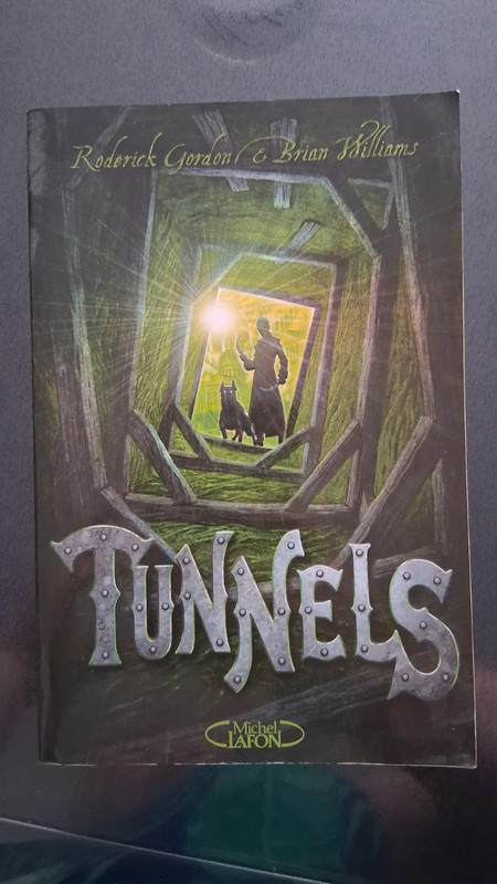 Livre Tunnels