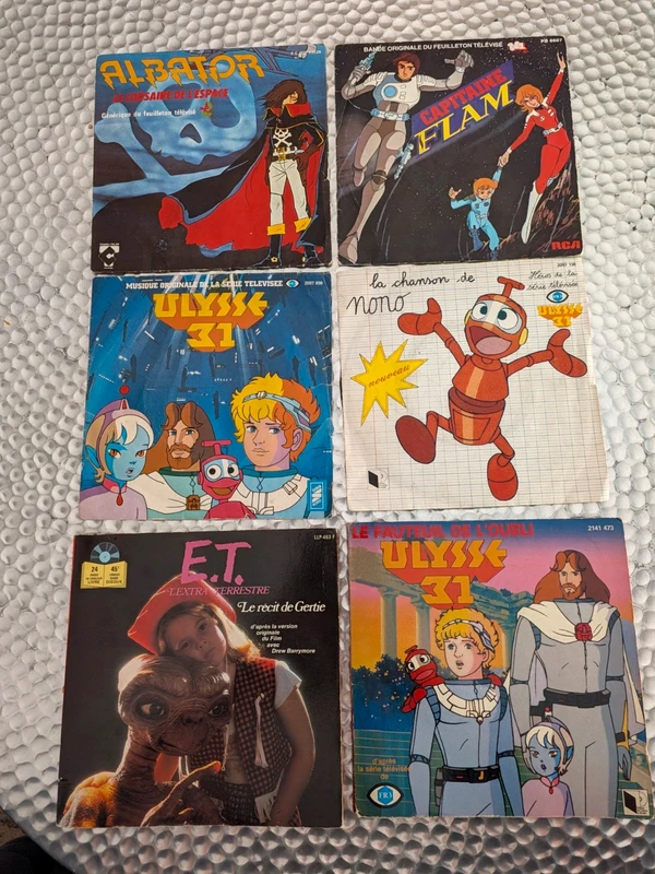 Lot de 6 vinyle 45T dessins animés vintage