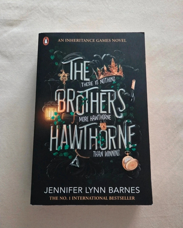 The Brothers Hawthorne - Jennifer Lynn Barnes english
Auf englisch
Sehr gut