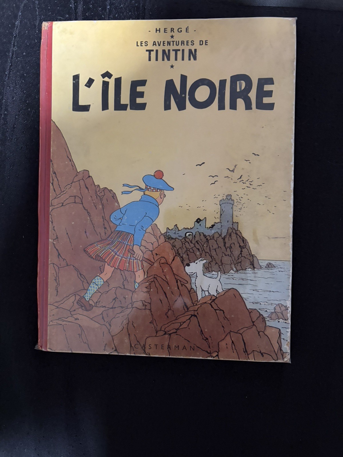 Tintin L'Ile Noire- N°11 - B9 - 1954 - Cote BDM 200€ - Bon état 