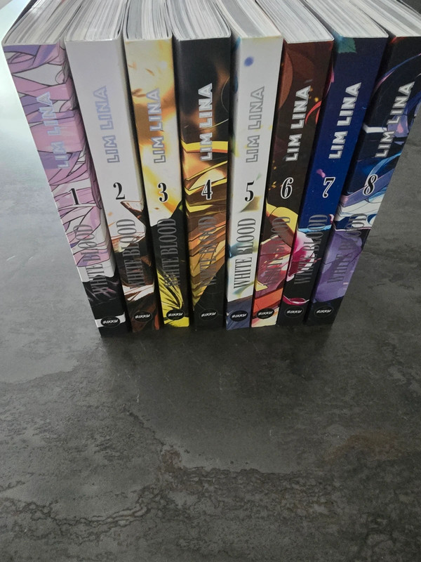 Lot manga white blood