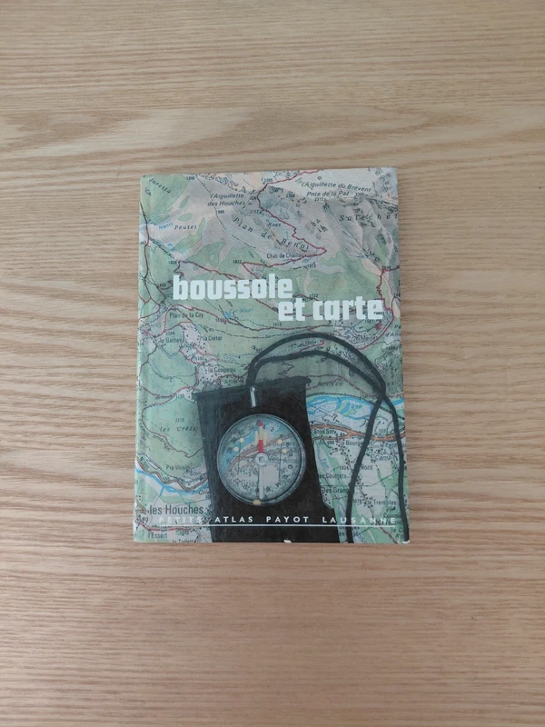 Boussole et carte petit atlas payot lausanne