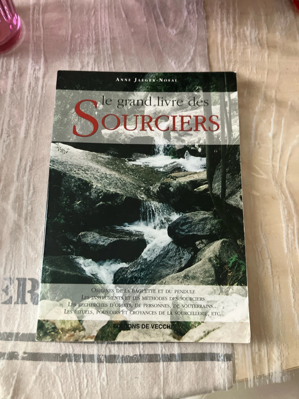 Le grand livre des sourciers