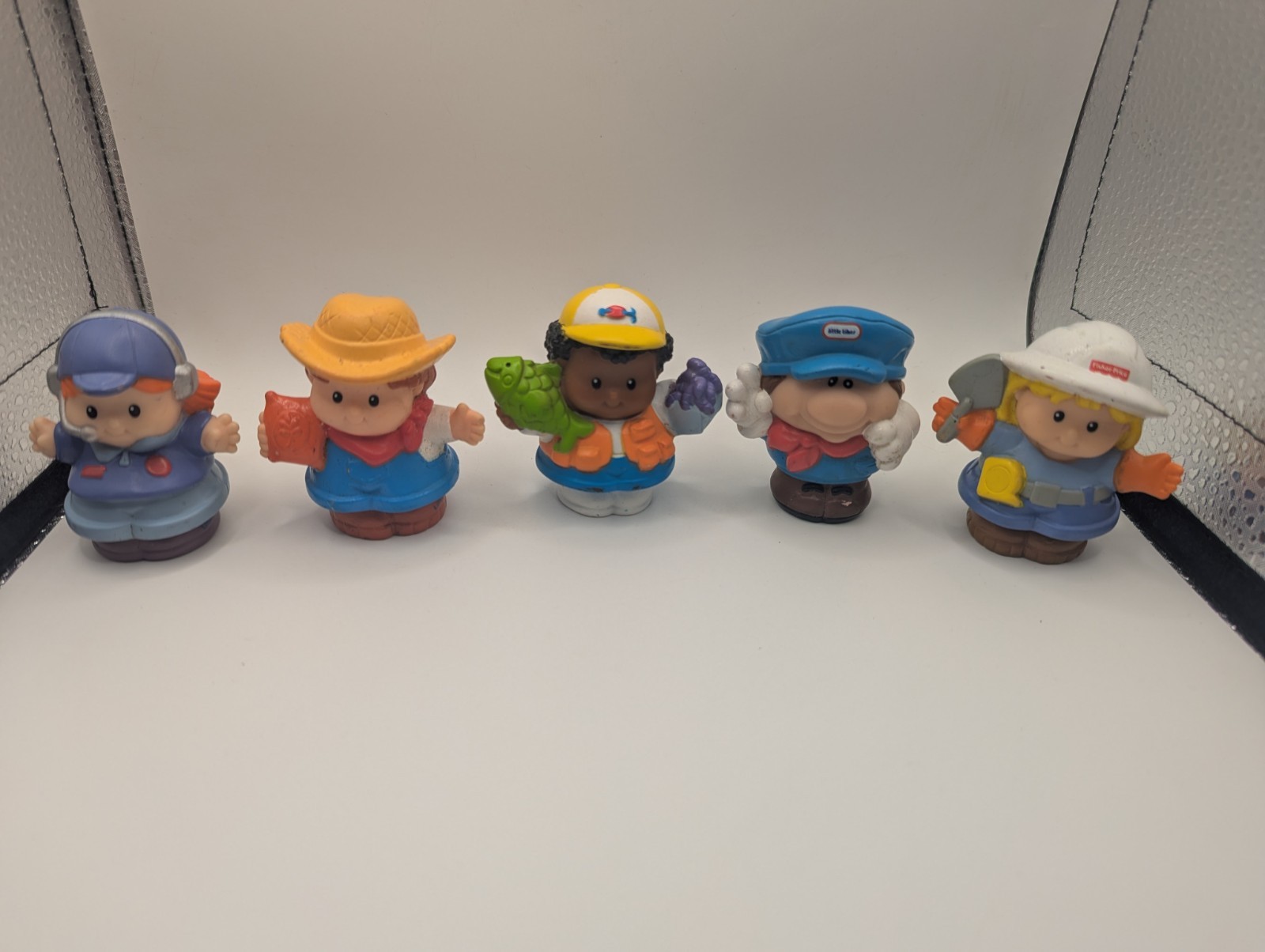 5 Fisher Price Little People Figurines: Pilot, Farmer, Archeologist, Fisherman,T