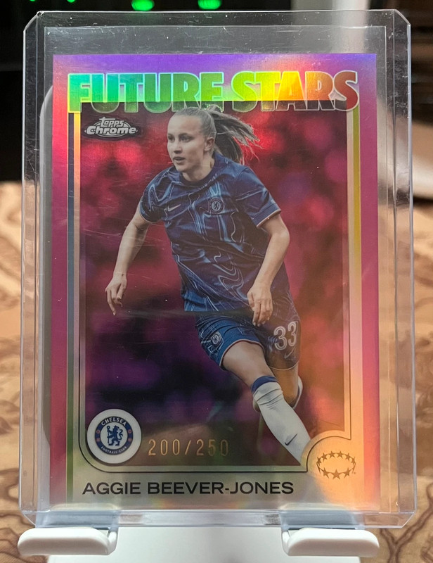 Topps Chrome UCL Chelsea Aggie Beever-Jones /250
