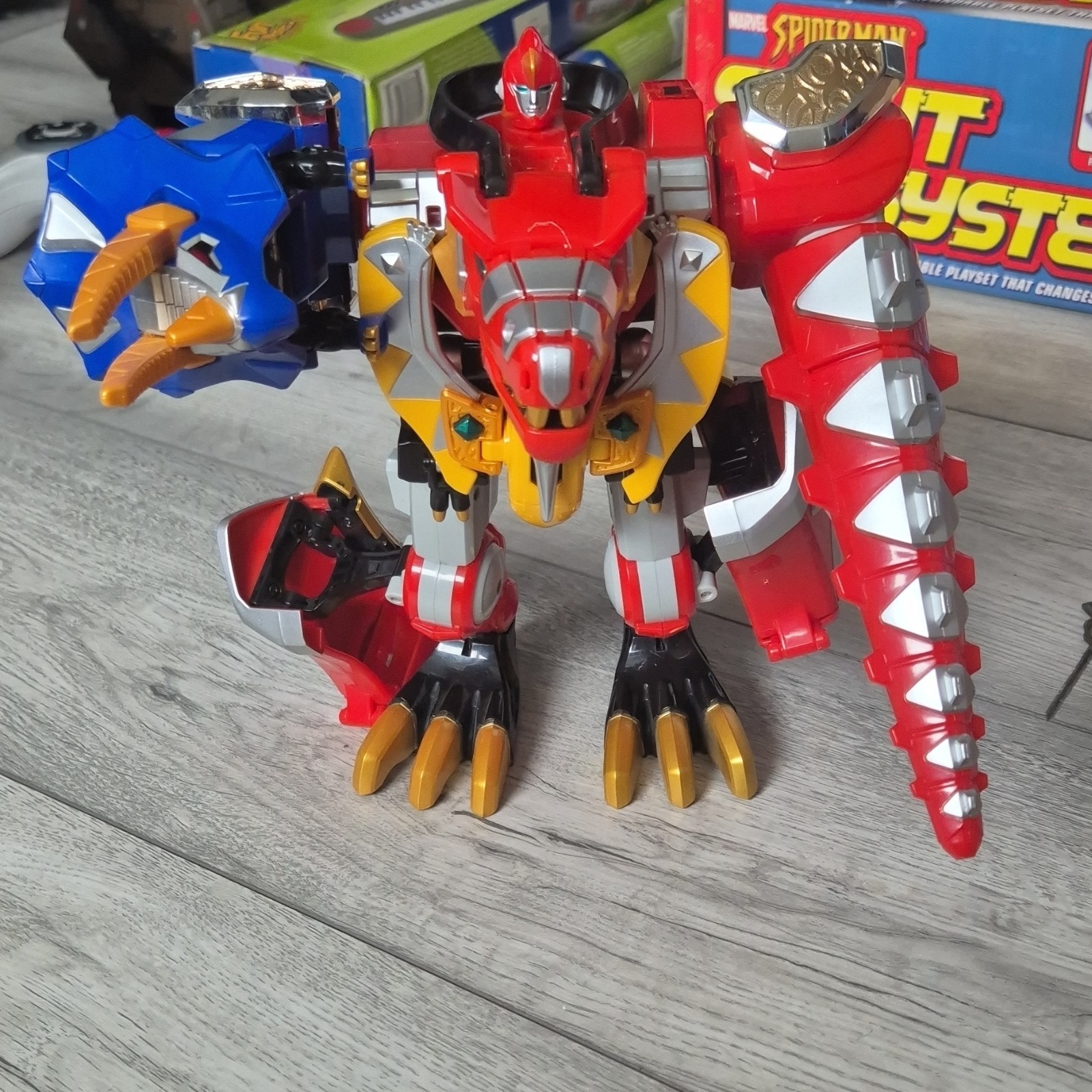 Bandai Power Rangers  Mega Zord And 6 Figures Mega Zord Is Fully Working