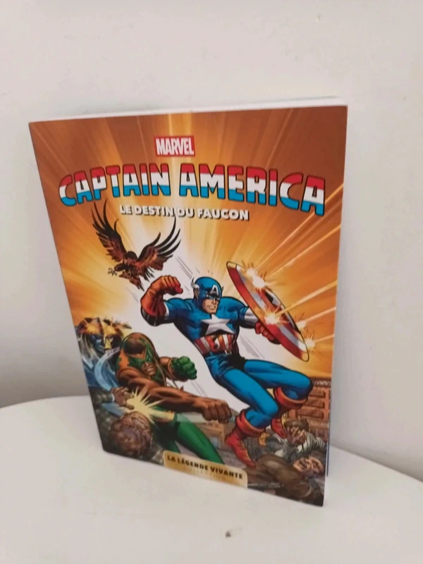 Captain America – Le Destin du Faucon – La Légende Vivante T2 – Panini