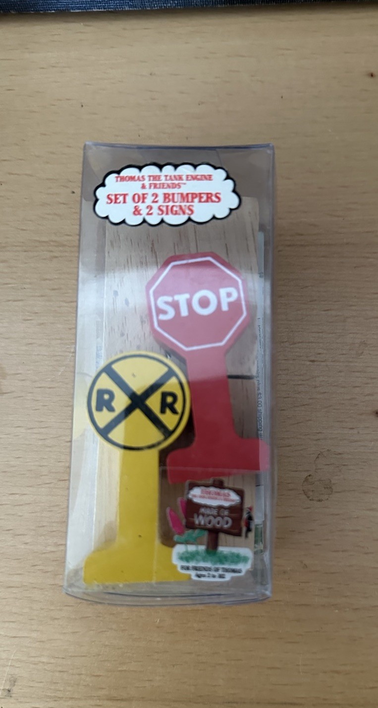 1992-94 Shining Time Wooden Thomas Train 2 Bumpers & 2 Signs!