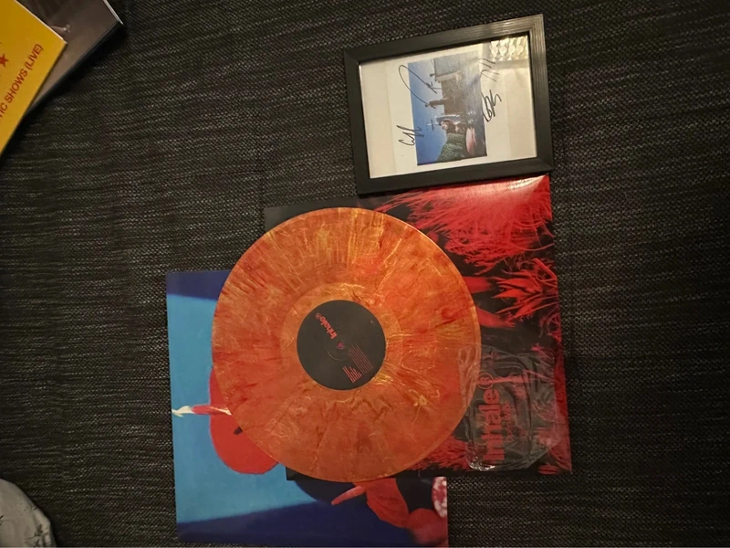 Inhaler signed Vinyl