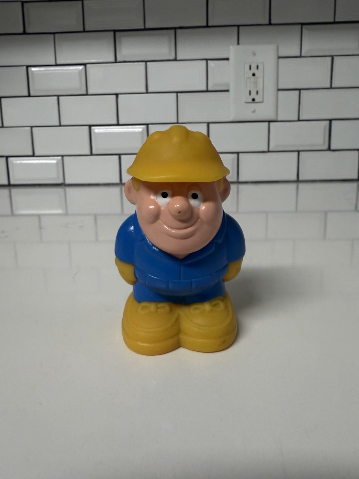 Modellino vintage Tonka Chunky operaio edile 3" raro giocattolo per bambini vintage