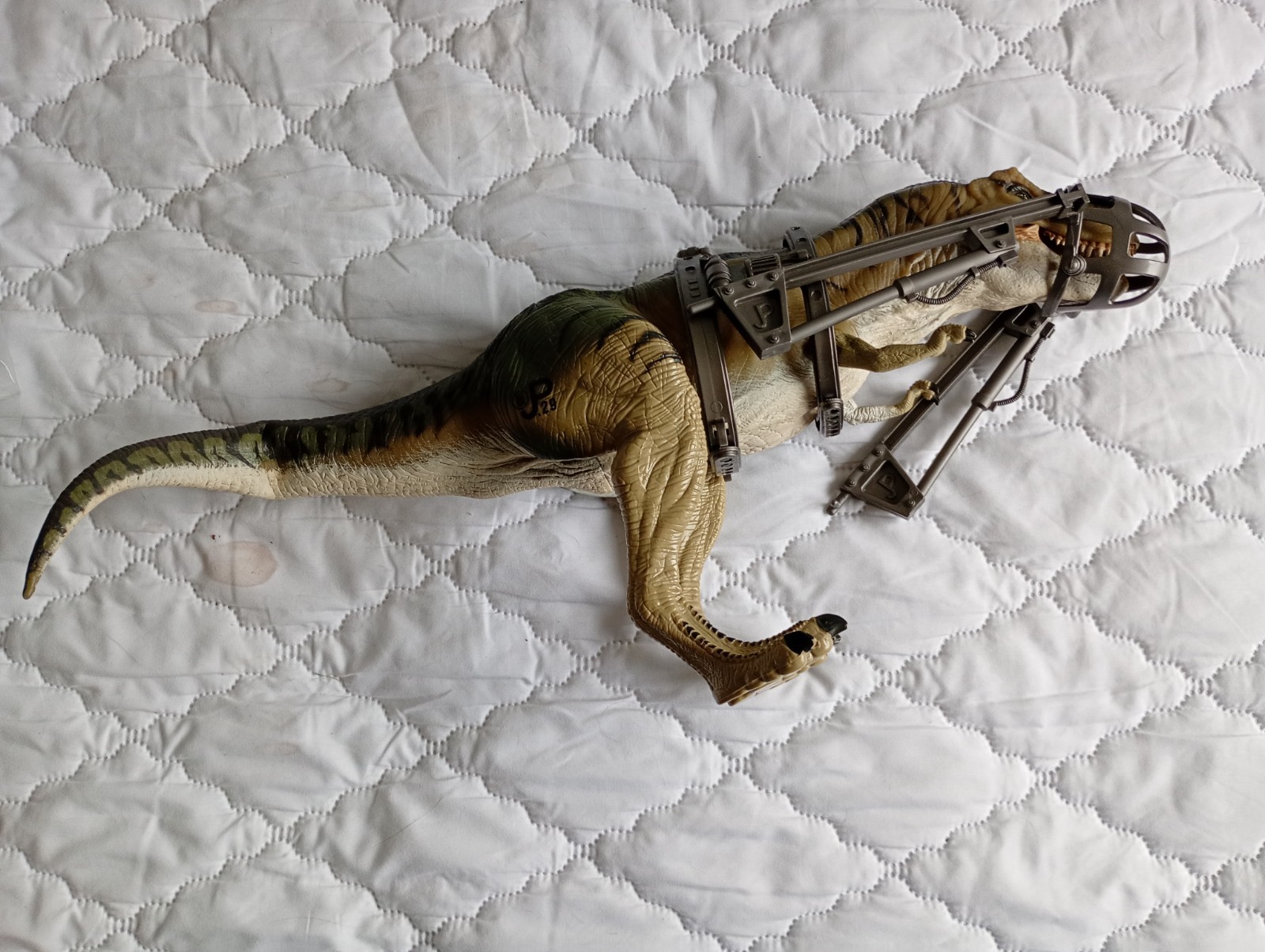 Collection of Kenner Jurassic Park dinosaurs, figures and vehicles.