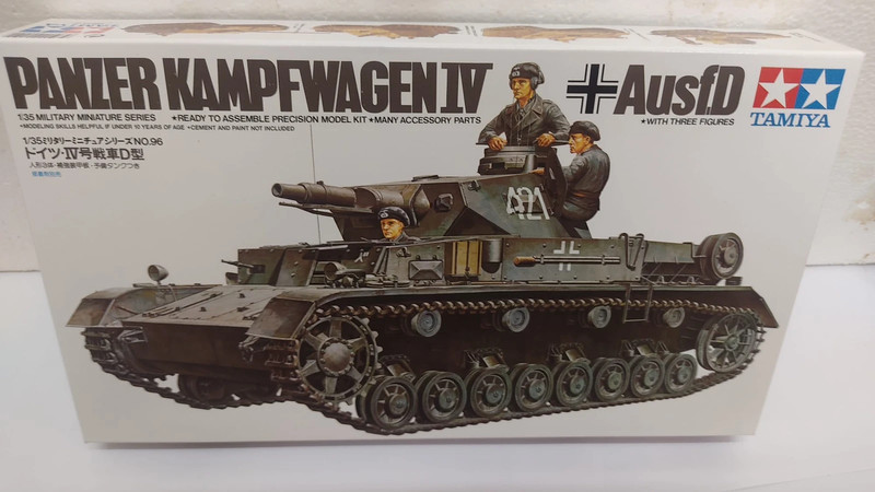 Tamiya modellino Panzer Kampfwagen IV scala 1/35