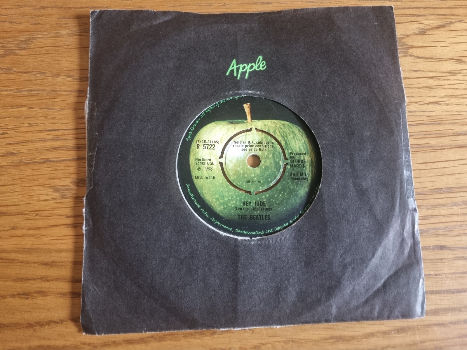 THE BEATLES - Hey Jude / Revolution 1968 7” Apple Records First UK Pressing