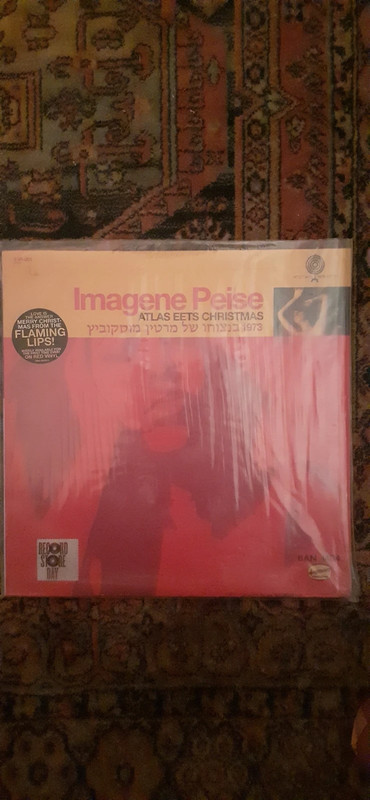 Imagene Peise /  Atlas Eets Christmas
