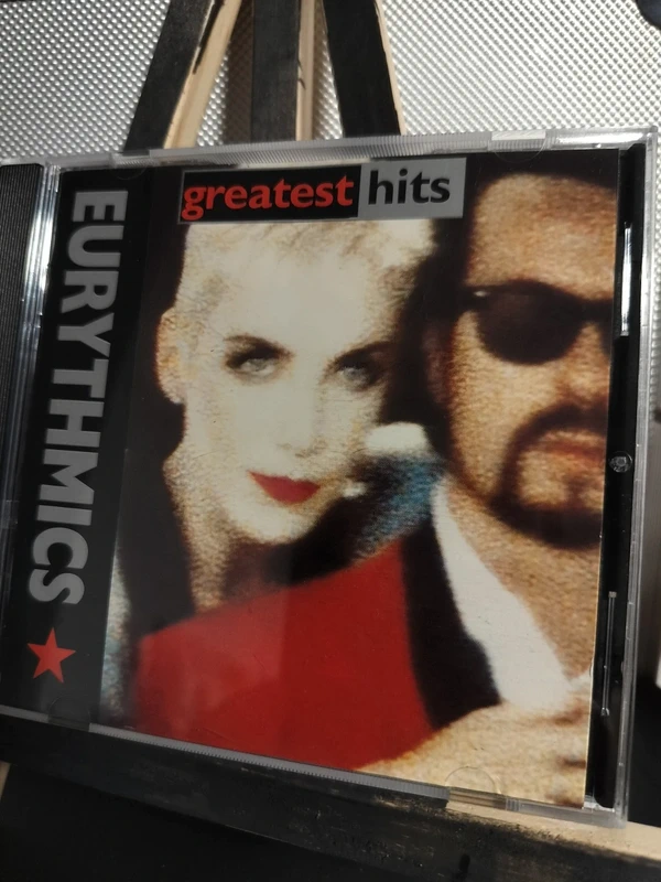 Eurythmics - Greatest Hits