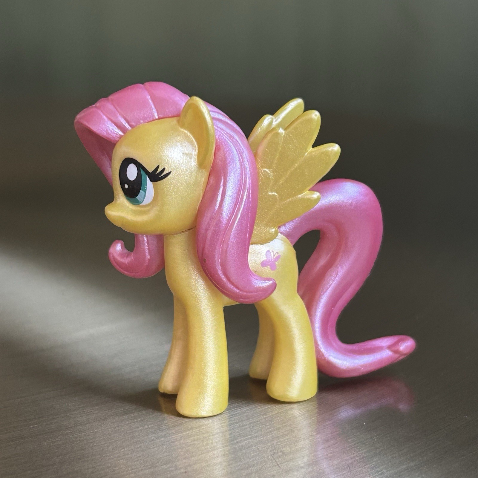 My Little Pony Blind Bag "FLUTTERSHY" (CHROME UCC Distributing) Mini FIM G4