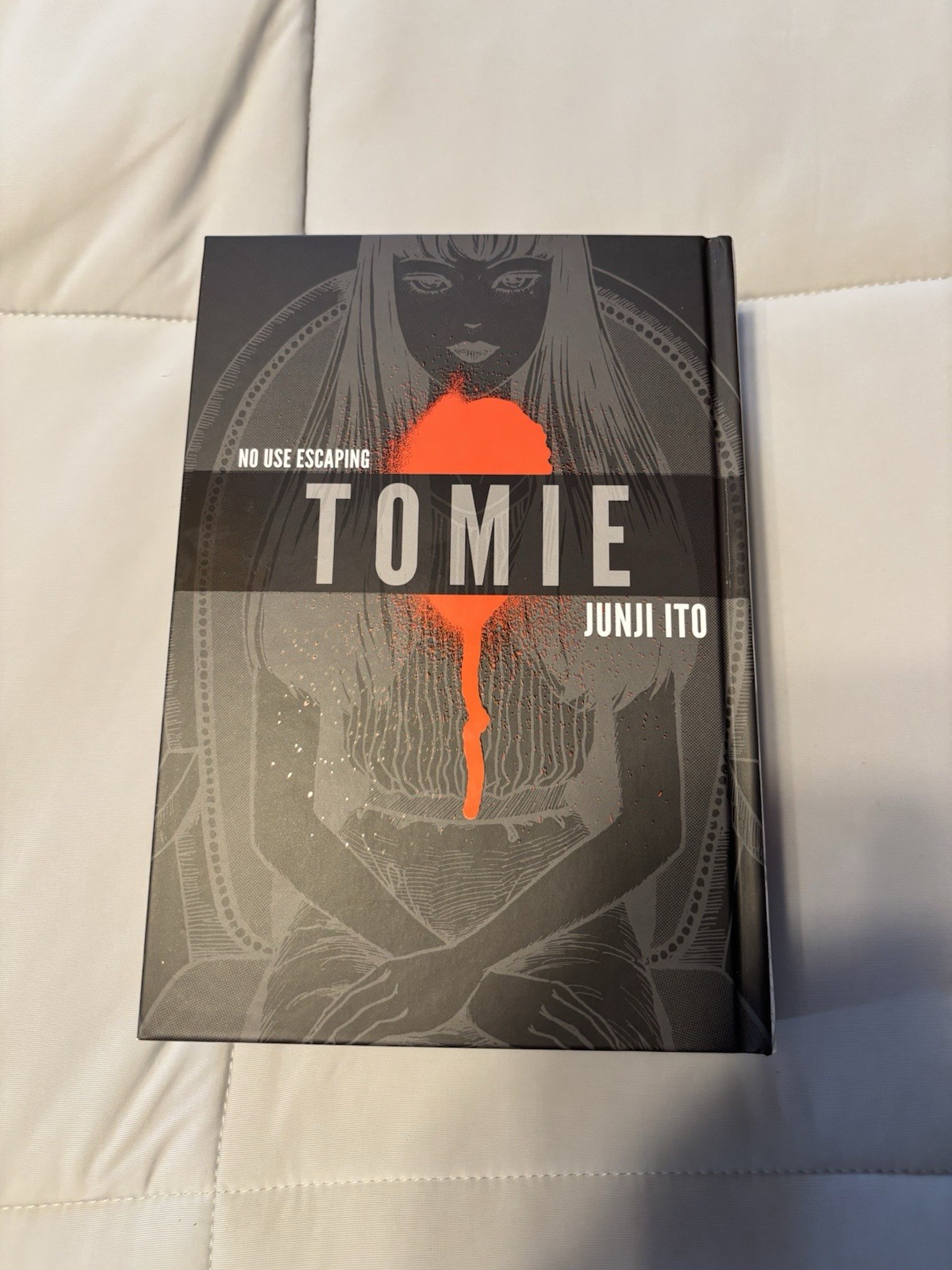 VIZ Media Junji Ito Tomie copertina rigida horror manga graphic novel inglese