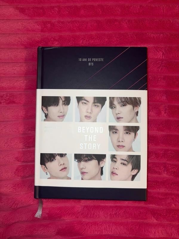 BTS Carte 10 Ani De Poveste