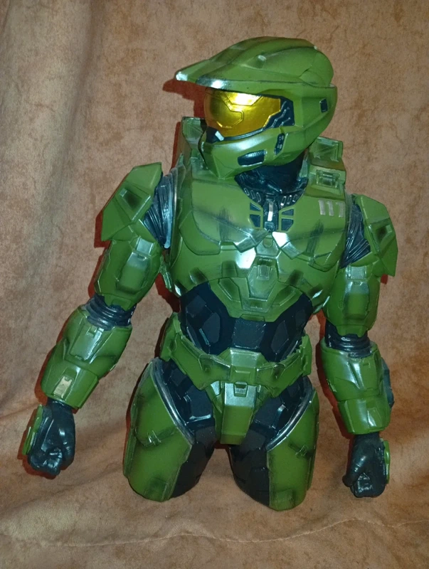 Halo Infinite Statue