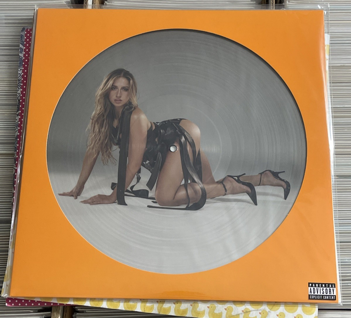 TATE MCRAE SO CLOSE TO WHAT PICTURE DISC VINYL RECORD LP 12" 2025 sports car