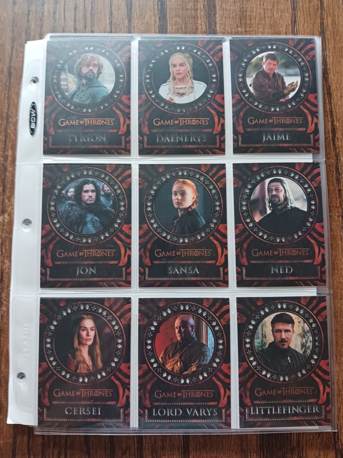 Rittenhouse Game Of Thrones set completo di 90 carte taglio laser