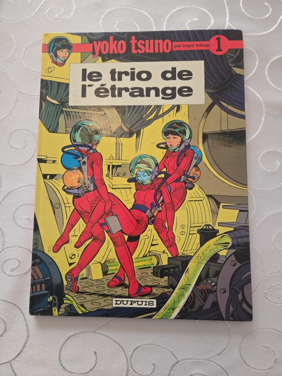 Yoko Tsuno - Tome 1: Le Trio de l'étrange (1986)