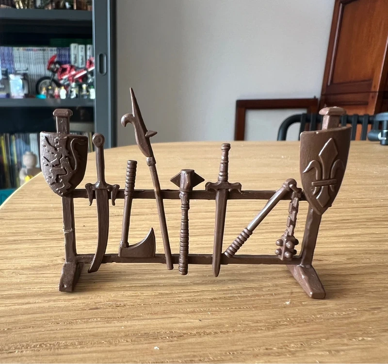 HeroQuest 1989 Weapon Carrier miniature