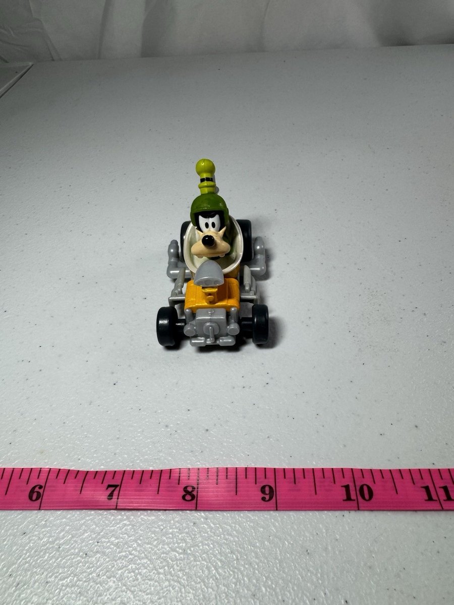 Disney Mickey and the Roadster Racers Die Cast Goofy’s Turbo Tubster Race Car