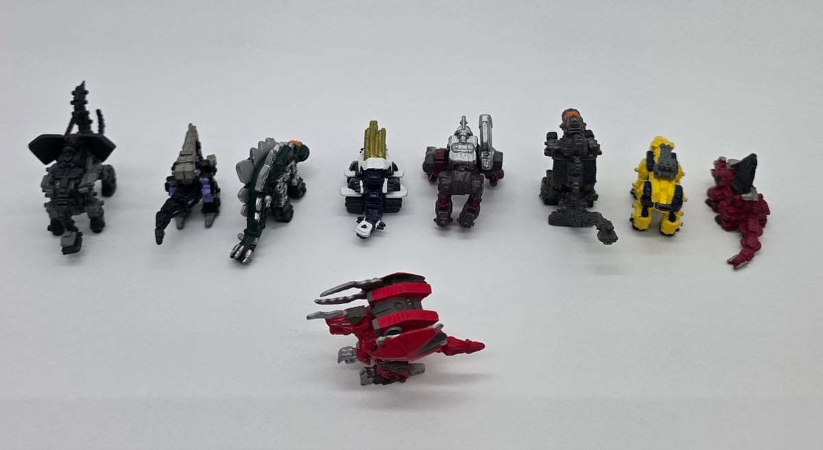 Zoids Battle Champions Mini Figures Lot of 9 Hasbro Iron Kong Gojulas