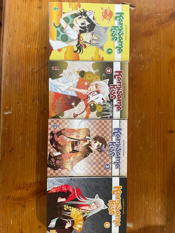 Kamisama Kiss new edition primi 4 volumi.