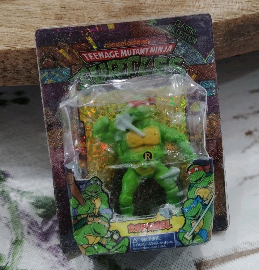 1" Zuru Miniature Teenage Mutant Ninja Turtles TMNT Raphael Metallic Rare 