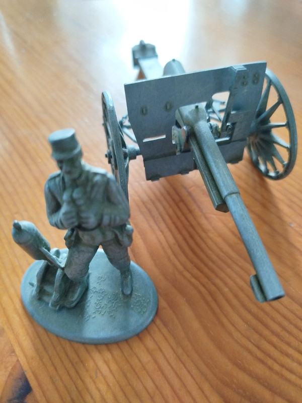Soldat et canon